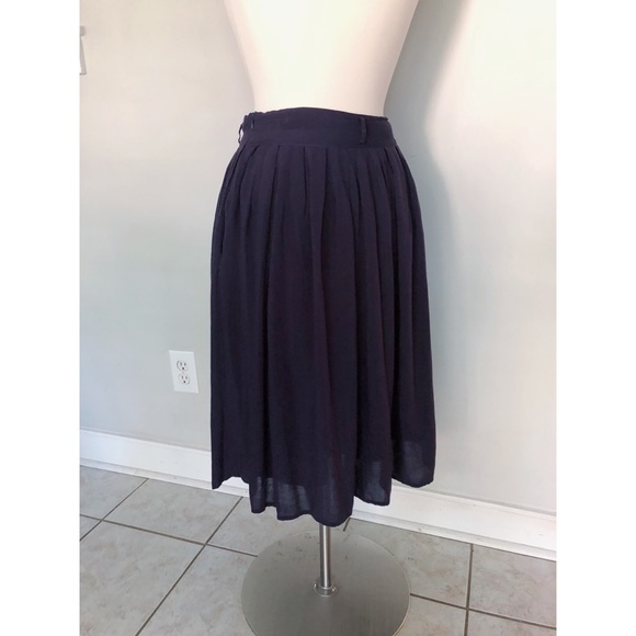ModCloth Comme Toi Navy Blue Pleated Skirt Size M - Picture 2 of 4